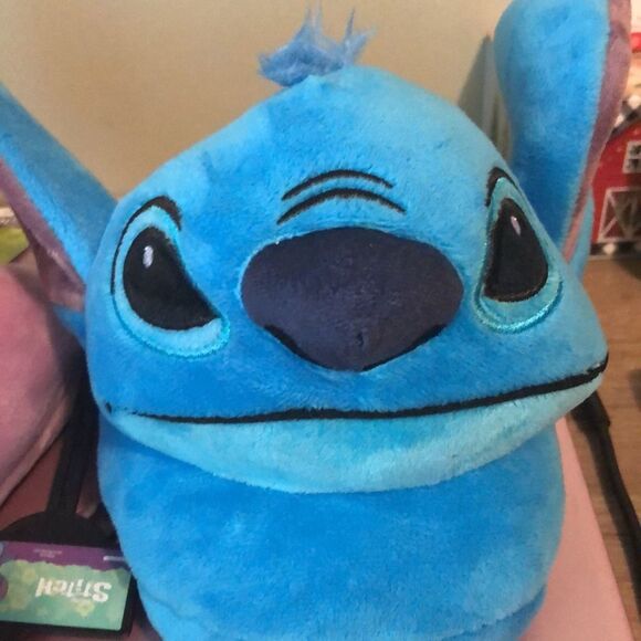 Disney lilo and stitch slippers size 9/10 NWT - Picture 3 of 7